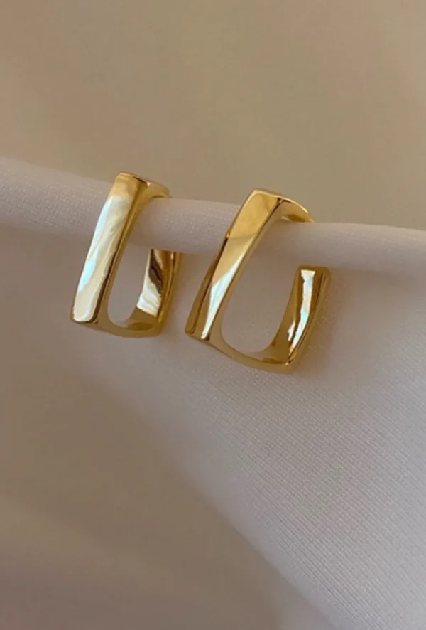 Square Cutout Earrings>MICAS New